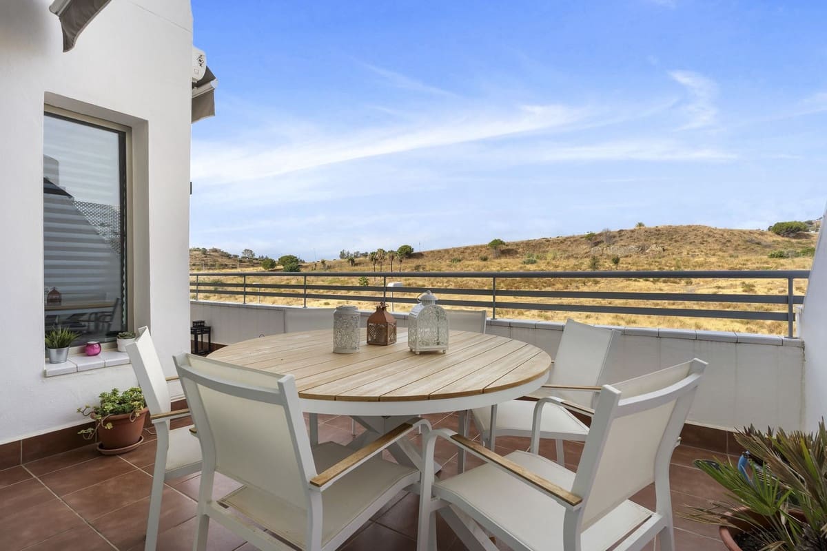 3 chambre Penthouse à vendre à La Cala de Mijas avec piscine garage - 575 000 € (Ref: 9789911)
