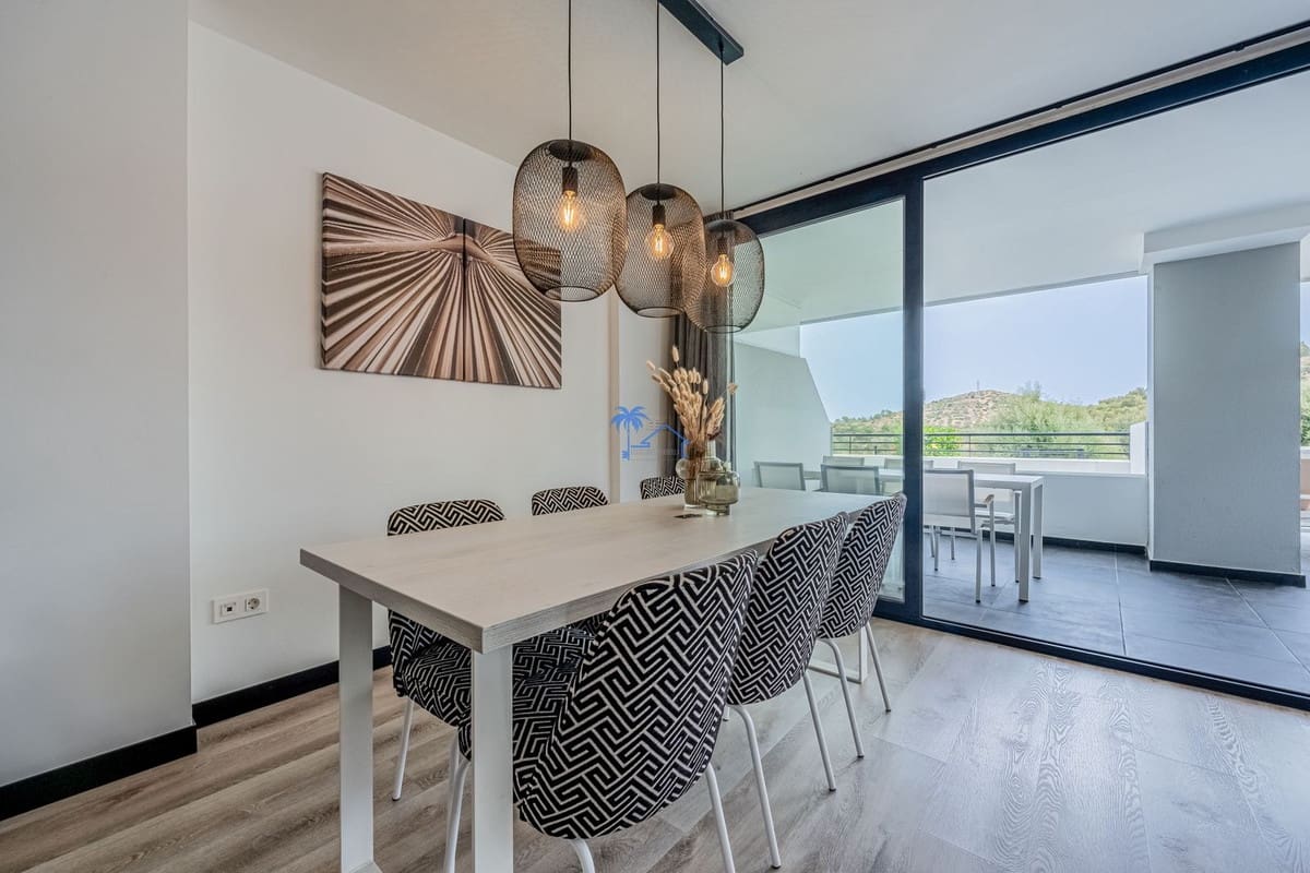 3 Zimmer Apartment zu verkaufen in La Cala de Mijas mit Pool Garage - 430.000 € (Ref: 9789914)