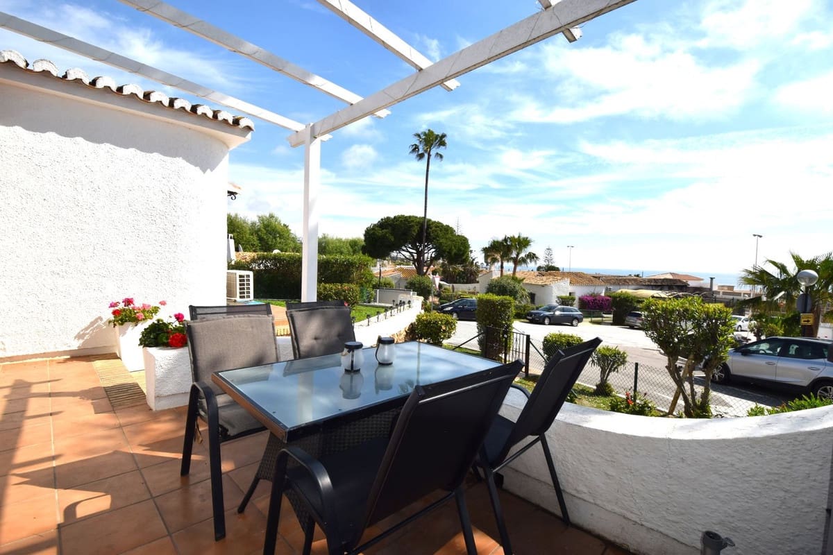 3 sypialnia Willa na sprzedaż w La Cala de Mijas z basenem - 795 000 € (Ref: 9793223)