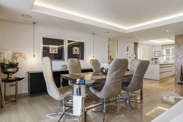 4 chambre Penthouse à vendre à Benahavís avec piscine garage - 2 650 000 € (Ref: 9798077)