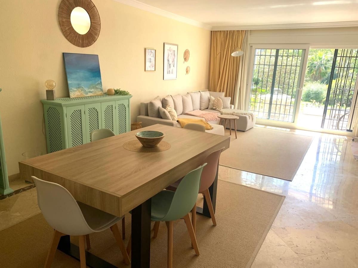 Casa de 2 habitaciones en New Golden Mile en venta con piscina - 460.000 € (Ref: 9798227)