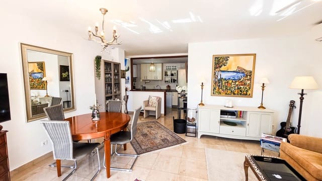 2 quarto Apartamento para venda em La Duquesa / Puerto de la Duquesa, Manilva com piscina garagem - 269 000 € (Ref: 9799994)