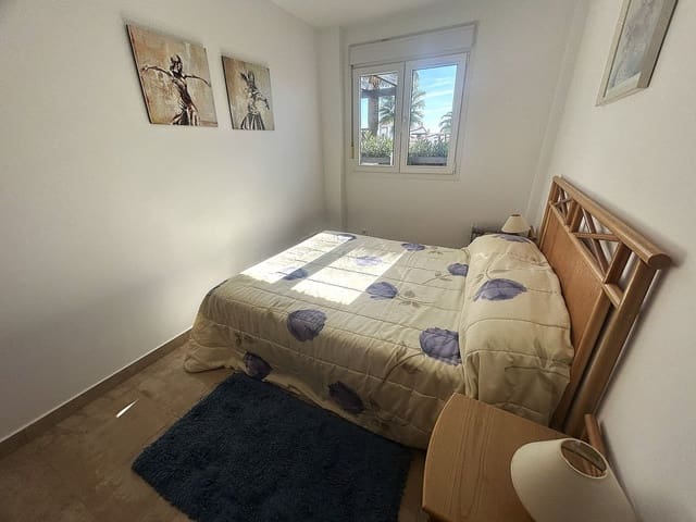 2 quarto Apartamento para venda em Manilva com piscina garagem - 265 000 € (Ref: 9799995)