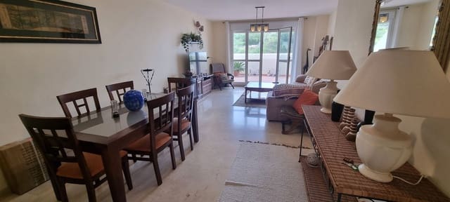 2 quarto Apartamento para venda em La Duquesa / Puerto de la Duquesa, Manilva com piscina garagem - 269 500 € (Ref: 9800083)