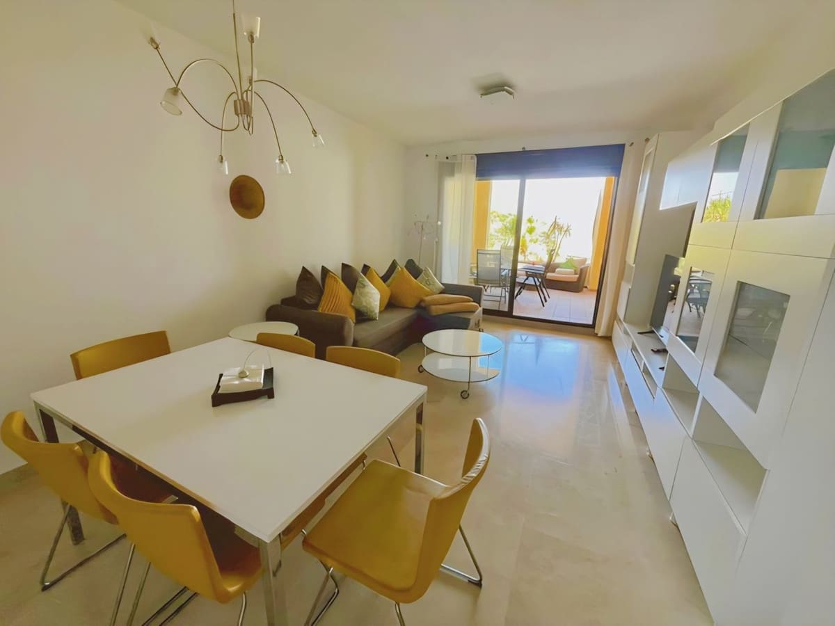 2 quarto Apartamento para venda em La Duquesa / Puerto de la Duquesa com piscina garagem - 275 000 € (Ref: 9800090)