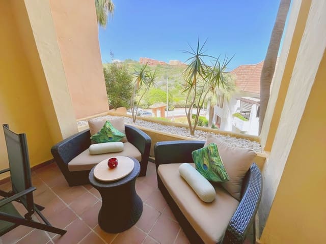 2 quarto Apartamento para venda em La Duquesa / Puerto de la Duquesa, Manilva com piscina garagem - 275 000 € (Ref: 9800090)