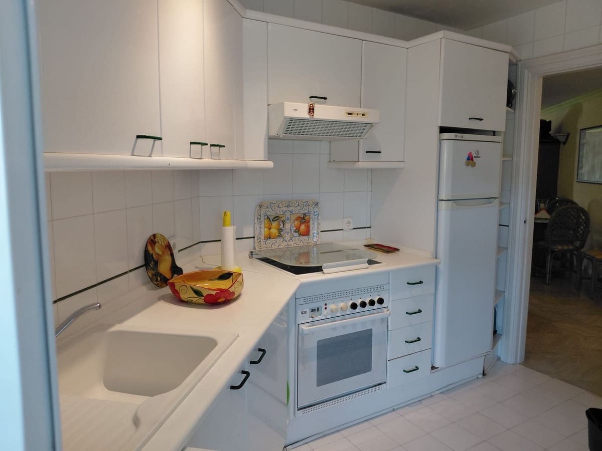 2 Zimmer Apartment zu verkaufen in Mijas Golf mit Pool Garage - 275.000 € (Ref: 9800194)