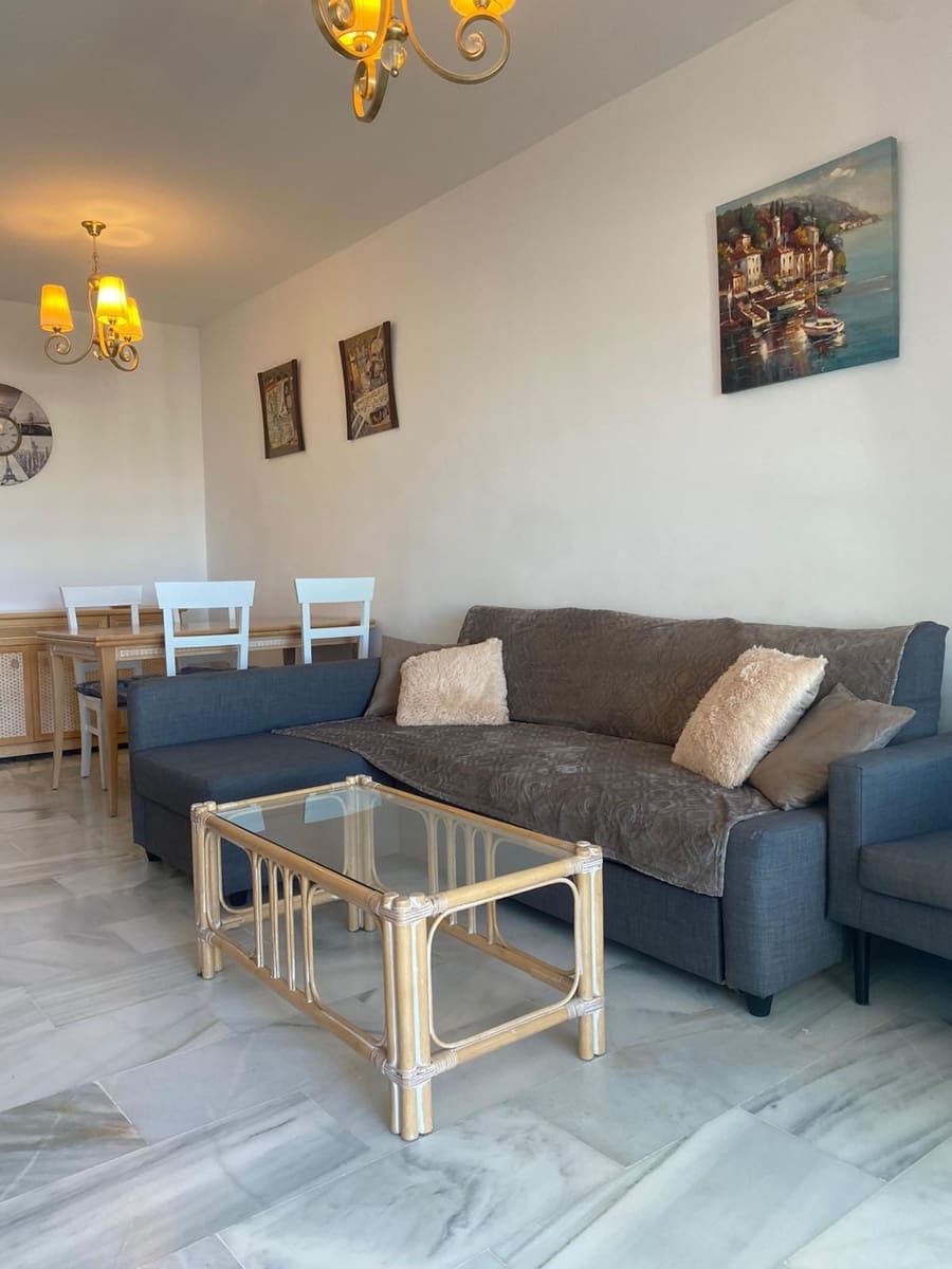 2 makuuhuone Huoneisto myytävänä paikassa Riviera del Sol mukana uima-altaan 
autotalli - 298 000 € (Ref: 9800197)