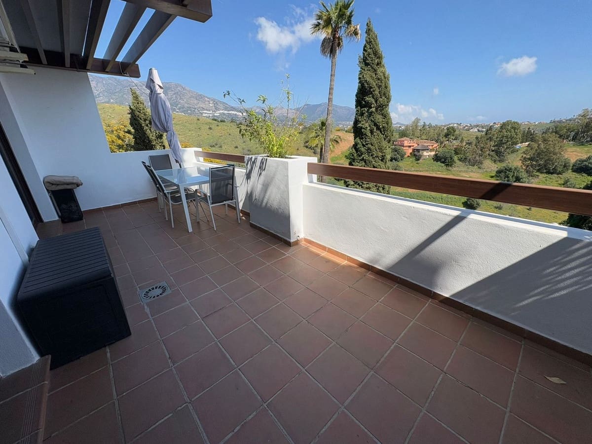 2 slaapkamer Appartement te koop in Mijas Golf met zwembad garage - € 289.000 (Ref: 9800714)