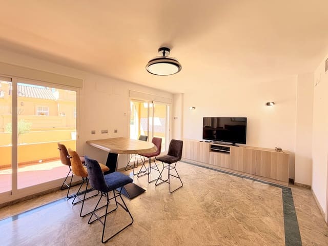 3 chambre Maison de Ville à vendre à Estepona avec piscine garage - 550 000 € (Ref: 9800759)