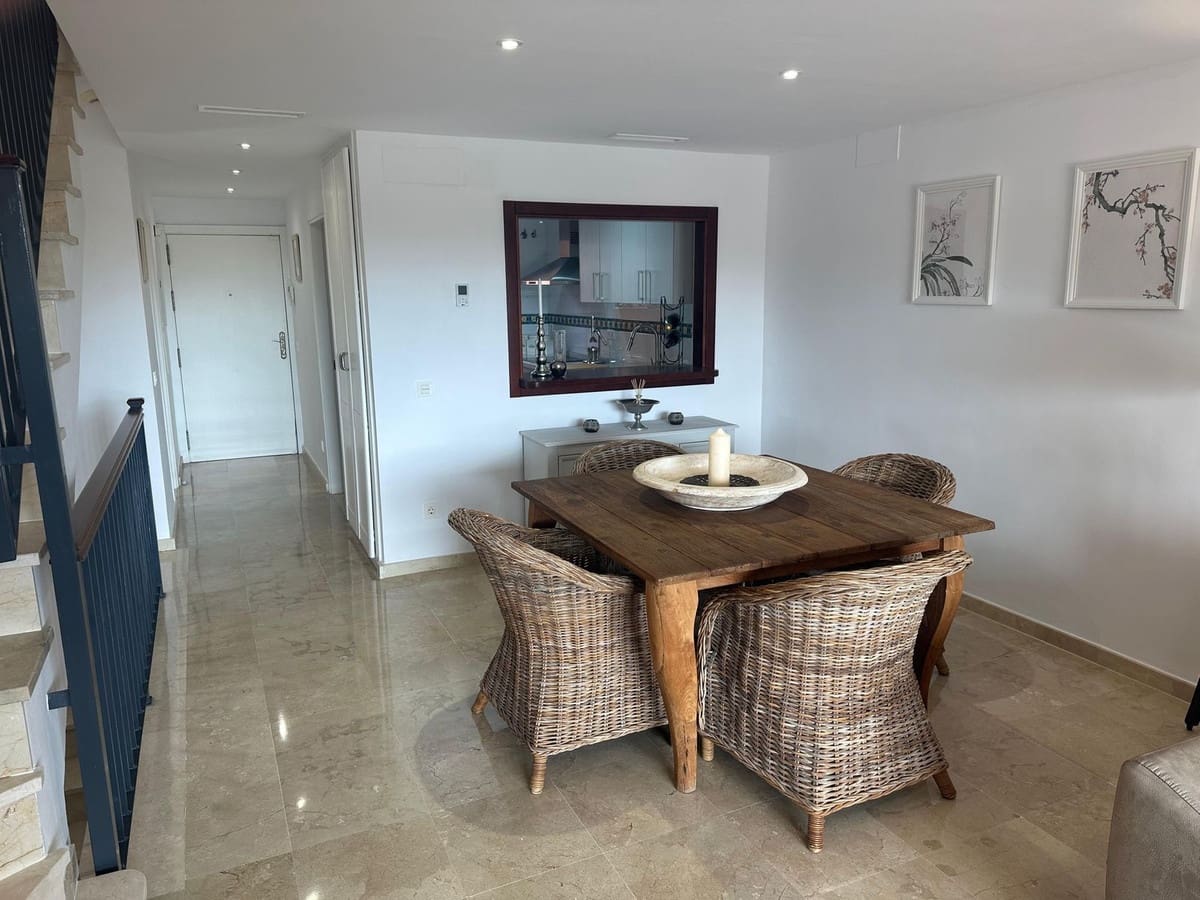 4 bedroom Townhouse for sale in Cabopino with pool garage - € 539,000 (Ref: 9800760)