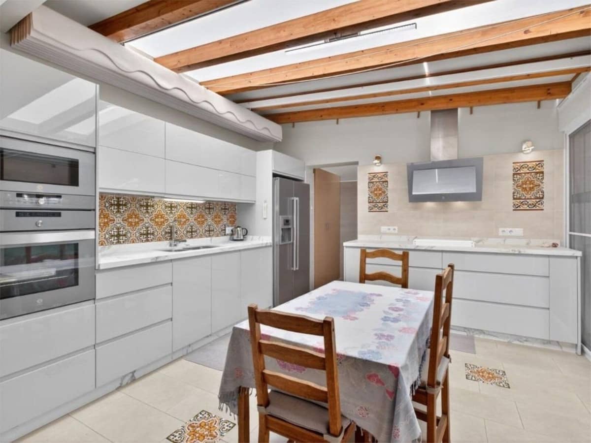 3 camera da letto Casa in vendita in Calahonda con piscina garage - 485.000 € (Rif: 9800762)