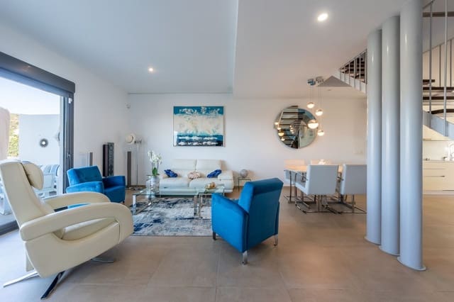 3 Zimmer Haus zu verkaufen in Manilva mit Pool Garage - 465.000 € (Ref: 9800763)