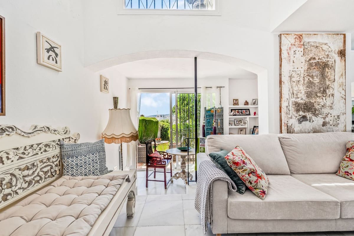 3 bedroom Townhouse for sale in Bahia de Casares with pool - € 499,000 (Ref: 9800822)