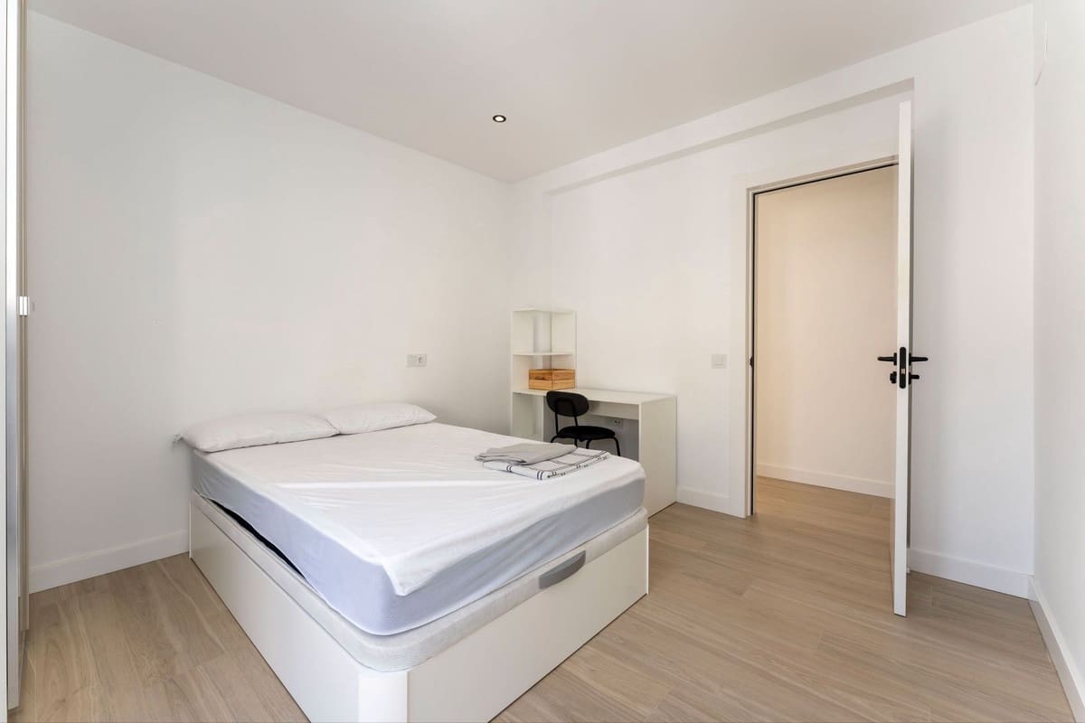 6 Zimmer Haus zu verkaufen in Monda - 395.000 € (Ref: 9800823)