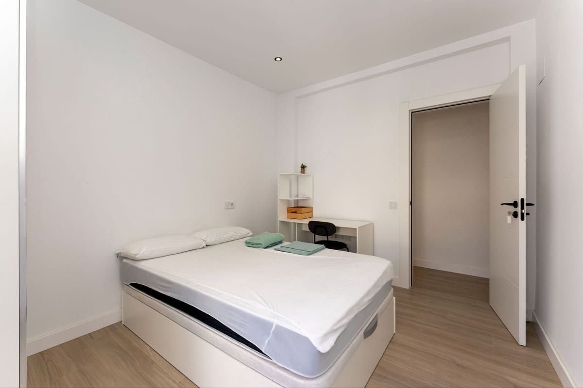 6 Zimmer Haus zu verkaufen in Monda - 395.000 € (Ref: 9800823)