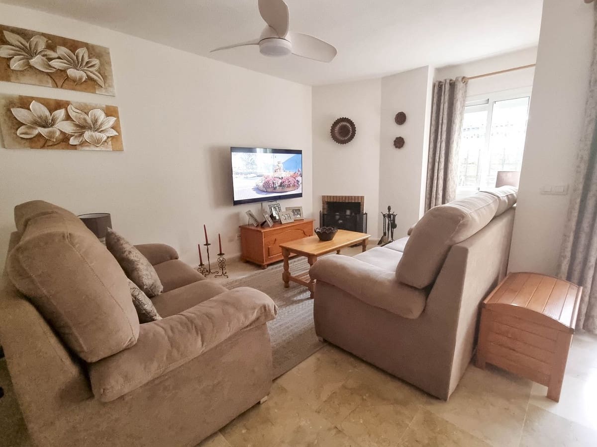 3 bedroom Townhouse for sale in Bahia de Casares with pool - € 390,000 (Ref: 9800824)