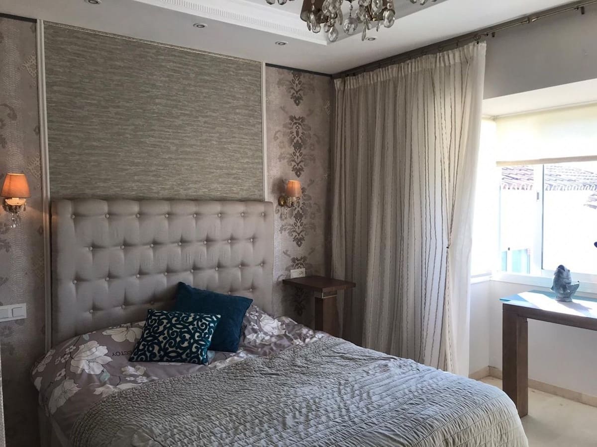 3 sovrum Hus till salu i Riviera del Sol med pool - 549 000 € (Ref: 9800832)