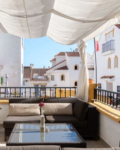 4 soveværelse Byhus til salg i Mijas Costa, Mijas med swimmingpool garage - € 529.000 (Ref: 9802544)