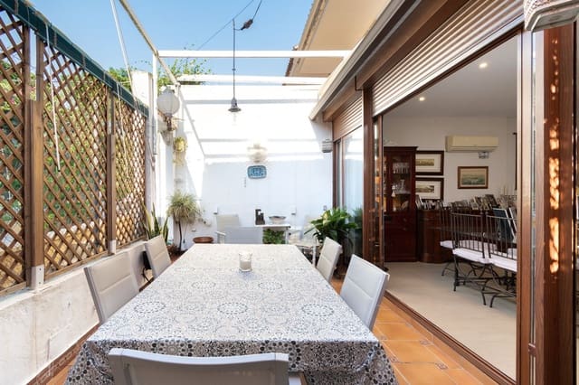 4 soveværelse Byhus til salg i Mijas Costa, Mijas med swimmingpool garage - € 529.000 (Ref: 9802544)