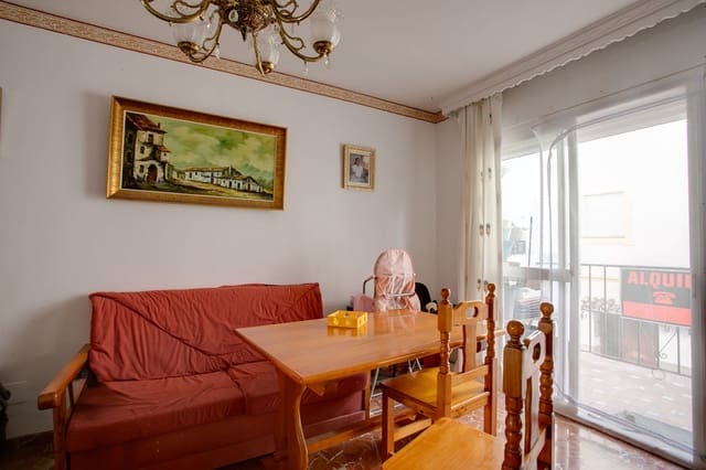 4 chambre Maison de Ville à vendre à Estepona avec piscine garage - 475 000 € (Ref: 9802546)