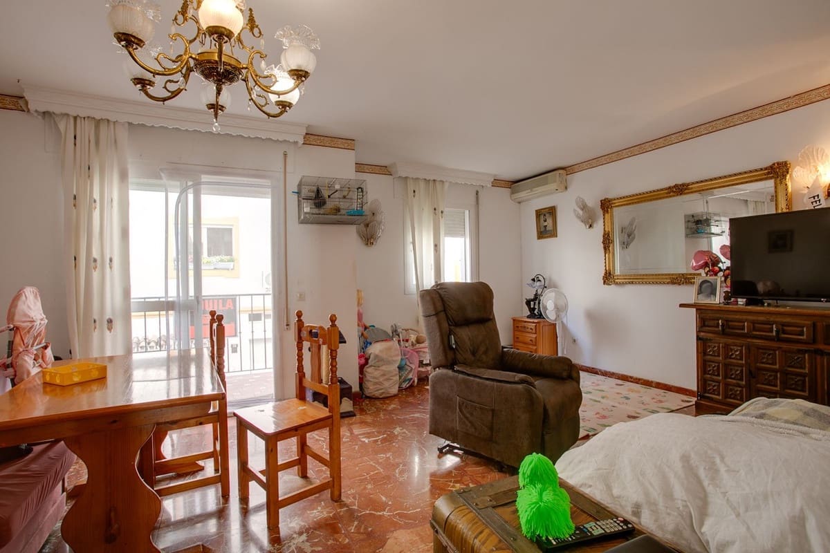4 chambre Maison de Ville à vendre à Estepona avec piscine garage - 475 000 € (Ref: 9802546)