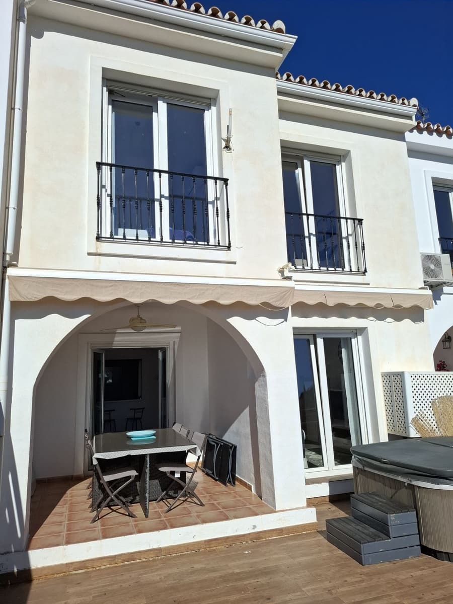 3 camera da letto Casa in vendita in Mijas con piscina - 369.000 € (Rif: 9802549)