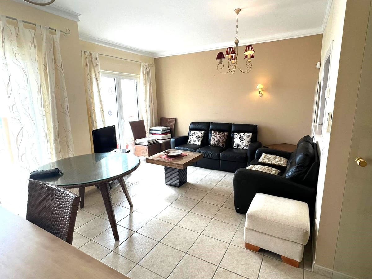 Casa de 3 habitaciones en Valtocado en venta con piscina - 369.000 € (Ref: 9802550)