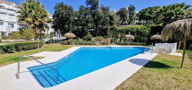 3 makuuhuone Omakotitalo myytävänä paikassa Artola, Marbella mukana uima-altaan - 550 000 € (Ref: 9802551)