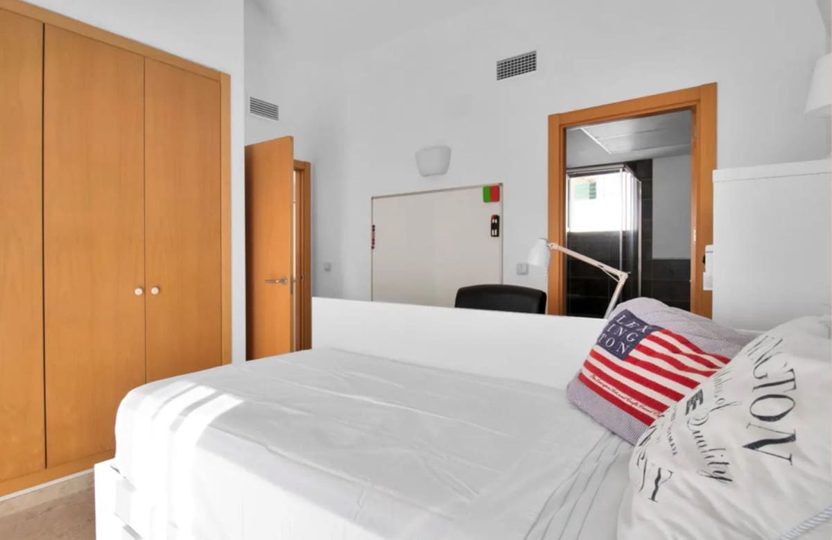 3 bedroom Townhouse for sale in Casares with pool - € 535,000 (Ref: 9802554)