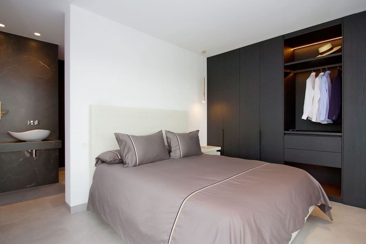 Chalet de 3 habitaciones en Alhaurín el Grande en venta con piscina garaje - 895.000 € (Ref: 9802741)