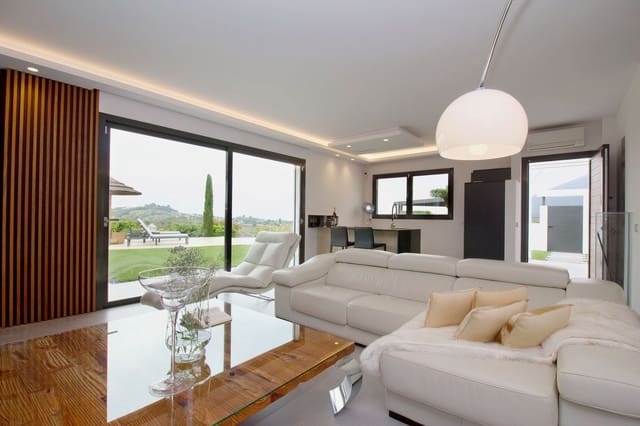 Chalet de 3 habitaciones en Alhaurín el Grande en venta con piscina garaje - 895.000 € (Ref: 9802741)