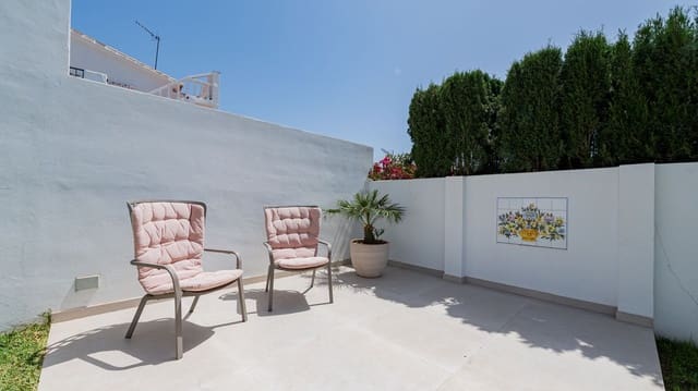 4 sovrum Villa till salu i Benalmádena med pool garage - 1 450 000 € (Ref: 9802906)