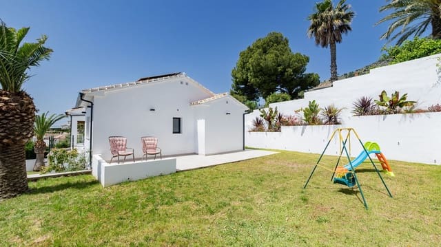 4 sovrum Villa till salu i Benalmádena med pool garage - 1 450 000 € (Ref: 9802906)