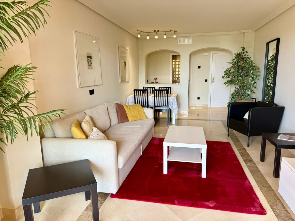 2 soverom Leilighet til salgs i Los Arqueros med svømmebasseng garasje - € 389 000 (Ref: 9805326)