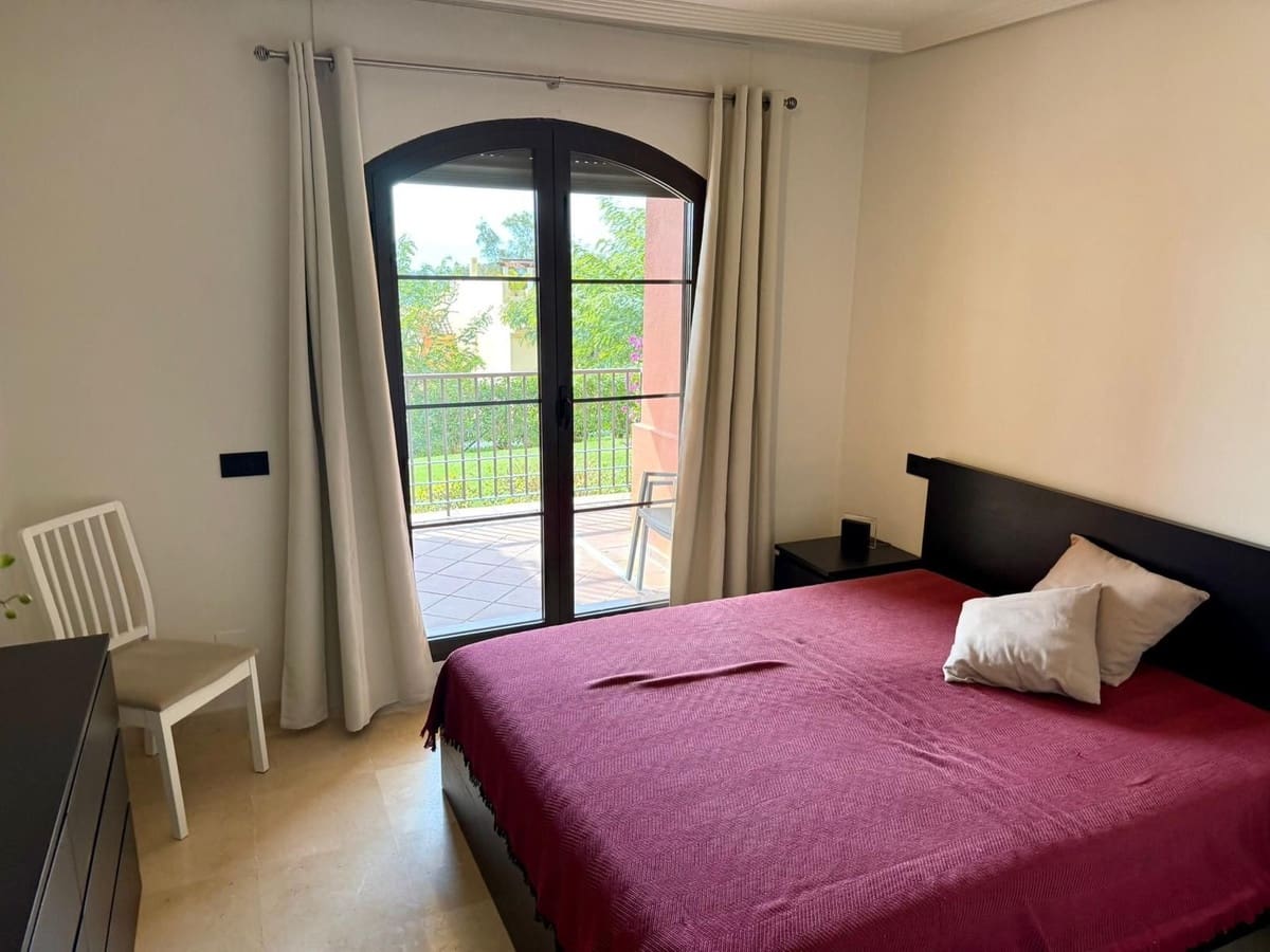 2 soverom Leilighet til salgs i Los Arqueros med svømmebasseng garasje - € 389 000 (Ref: 9805326)