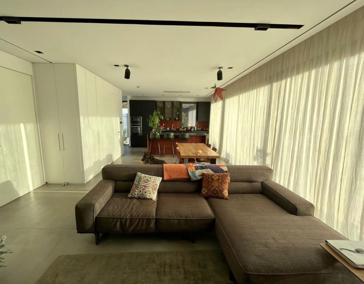 5 bedroom Villa for sale in Mijas with pool garage - € 1,600,000 (Ref: 9805328)