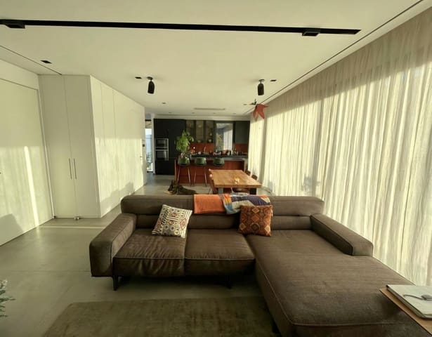 5 bedroom Villa for sale in Mijas with pool garage - € 1,600,000 (Ref: 9805328)