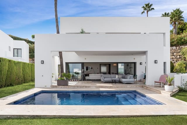 4 soveværelse Villa til salg i Benahavís med swimmingpool garage - € 1.725.000 (Ref: 9805334)