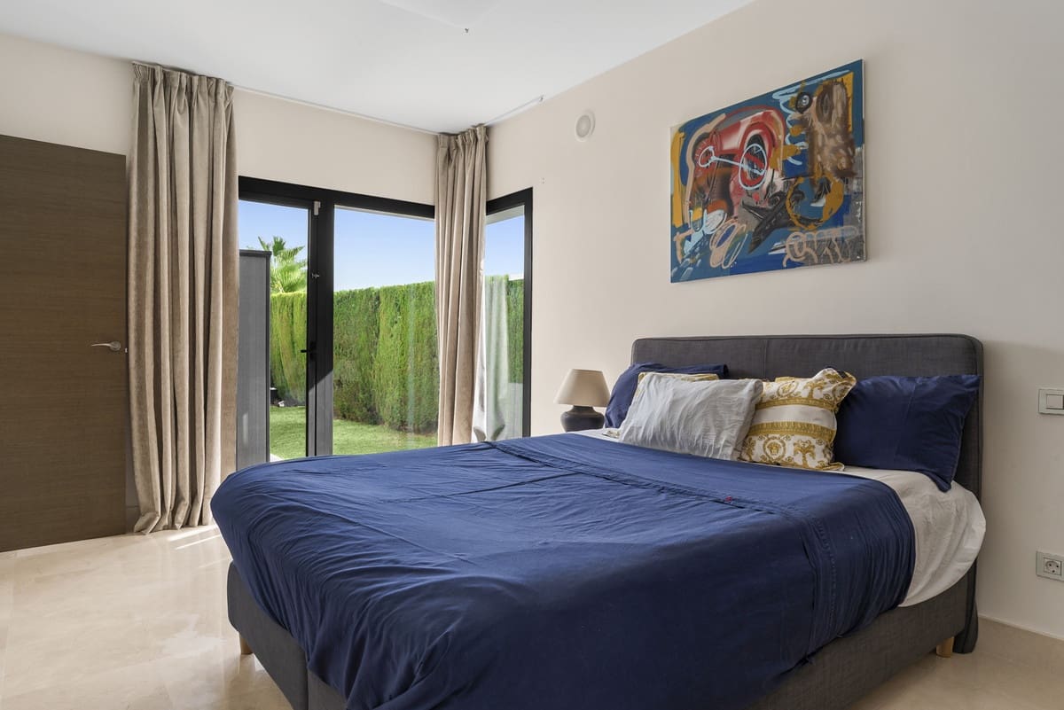 4 soveværelse Villa til salg i Benahavis med swimmingpool garage - € 1.725.000 (Ref: 9805334)