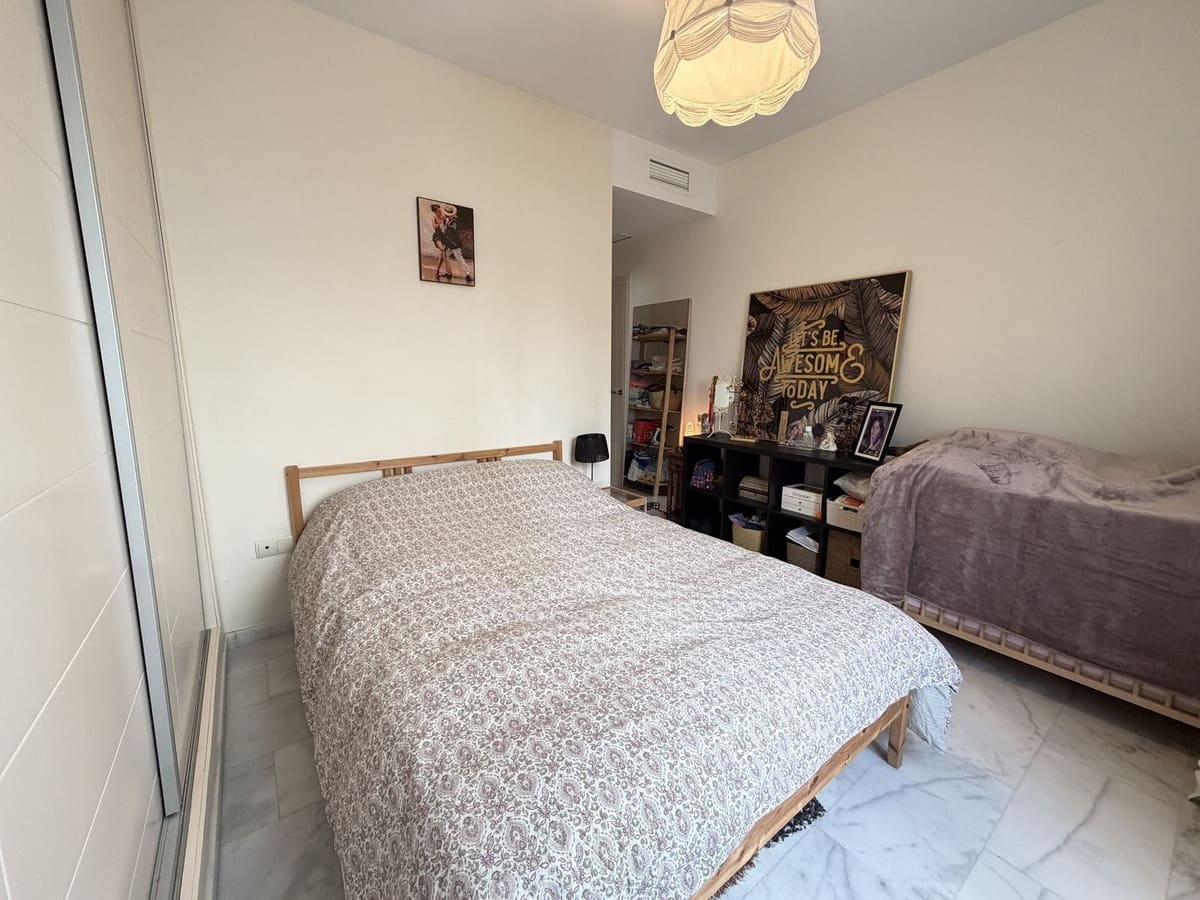 2 slaapkamer Appartement te koop in Estepona met zwembad garage - € 245.000 (Ref: 9805641)