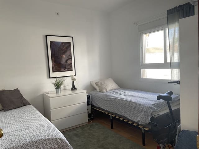 2 sovrum Lägenhet till salu i Estepona - 298 000 € (Ref: 9807354)