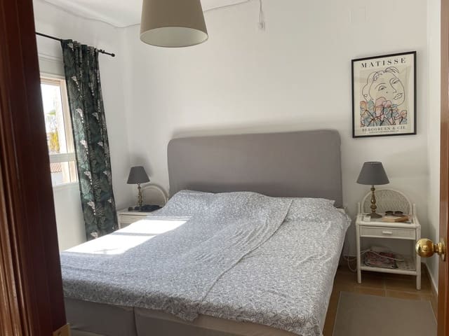2 sovrum Lägenhet till salu i Estepona - 298 000 € (Ref: 9807354)