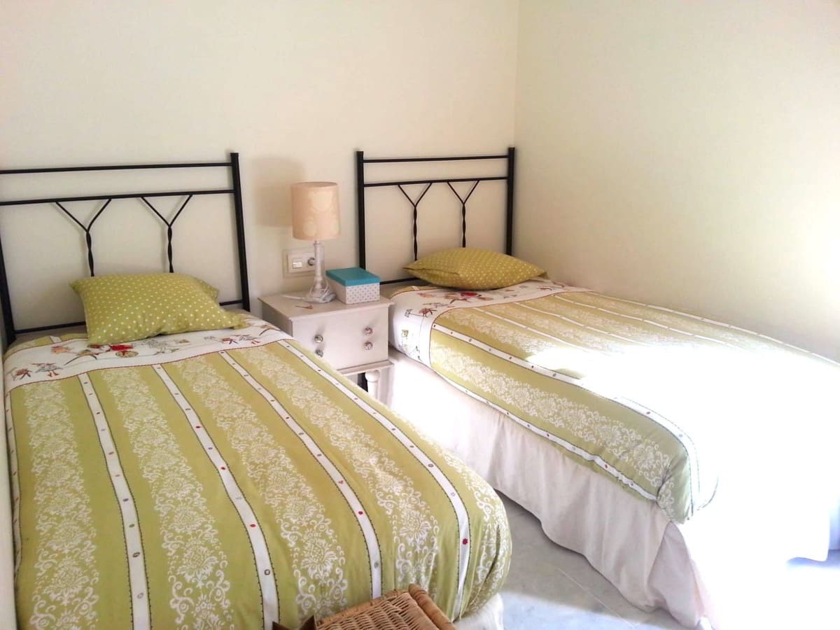 2 sypialnia Apartament na sprzedaż w Estepona z basenem garażem - 297 000 € (Ref: 9807355)
