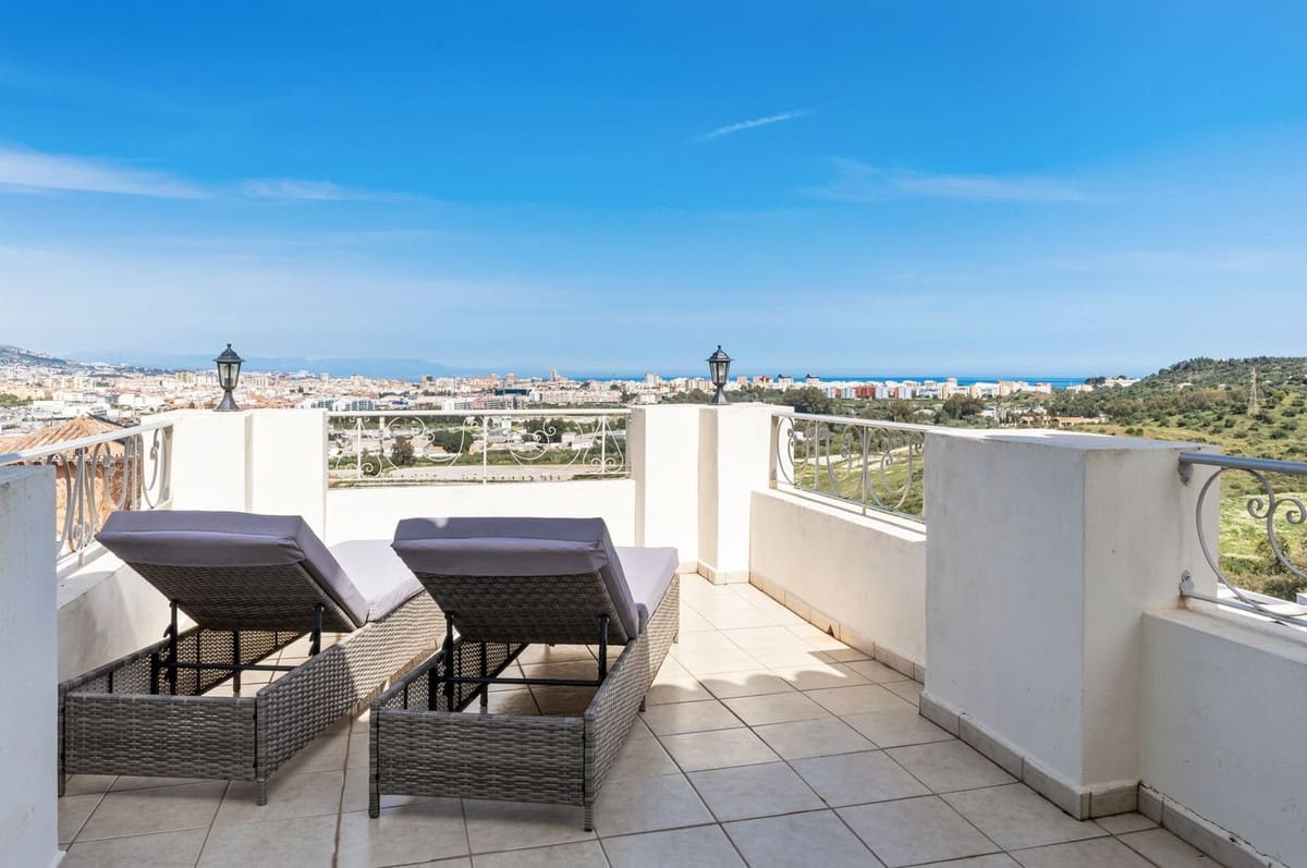 5 chambre Villa/Maison à vendre à Cerro del Aguila avec piscine garage - 995 000 € (Ref: 9808943)