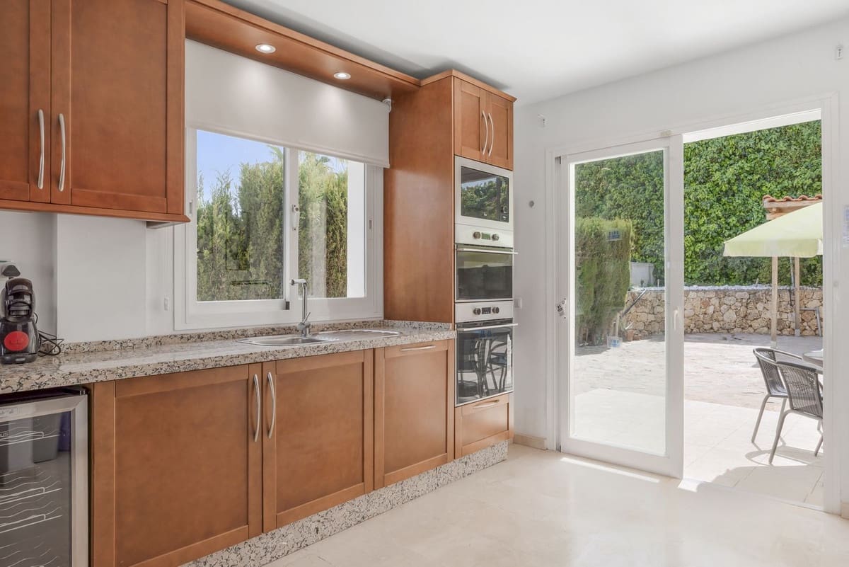 5 chambre Villa/Maison à vendre à Cerro del Aguila avec piscine garage - 995 000 € (Ref: 9808943)