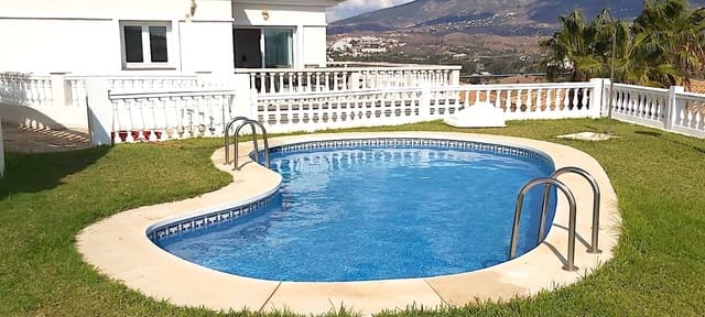 3 chambre Villa/Maison à vendre à Cerro del Aguila, Mijas avec piscine garage - 675 000 € (Ref: 9808946)