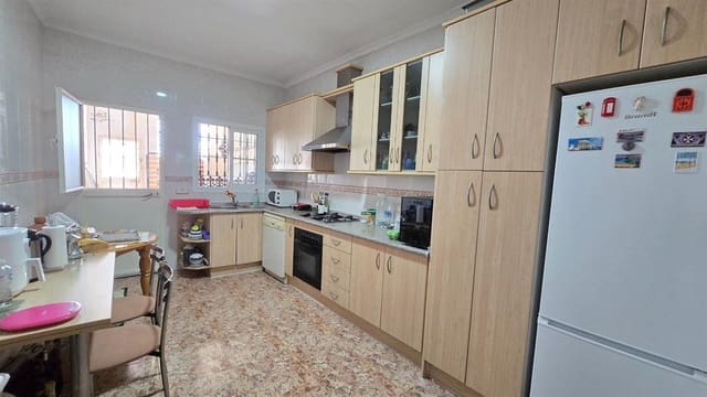 2 sypialnia Willa na sprzedaż w Arroyo de la Miel, Benalmádena z basenem garażem - 550 000 € (Ref: 9808947)