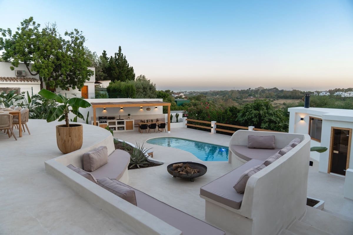 4 quarto Moradia para venda em Guadalmina com piscina garagem - 1 695 000 € (Ref: 9808948)