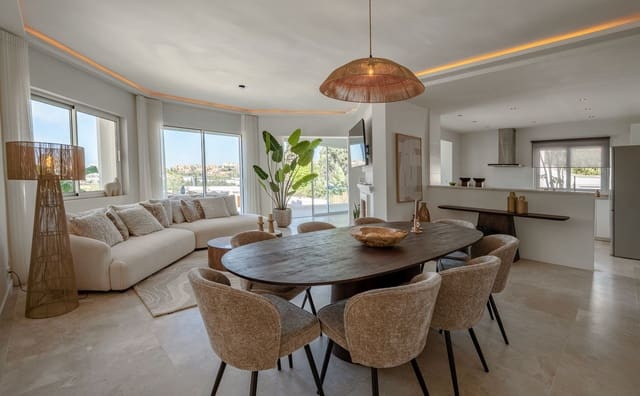 4 quarto Moradia para venda em Guadalmina Alta, Marbella com piscina garagem - 1 695 000 € (Ref: 9808948)